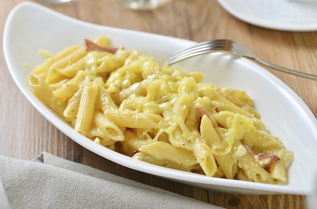 The Ultimate Comfort Food : One-Pot Macaroni and Cheese